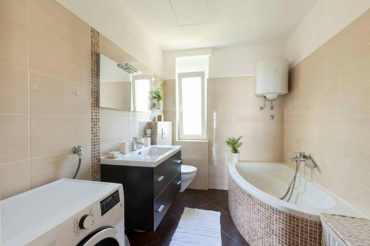 Apartamento Becks Rijeka Exterior foto